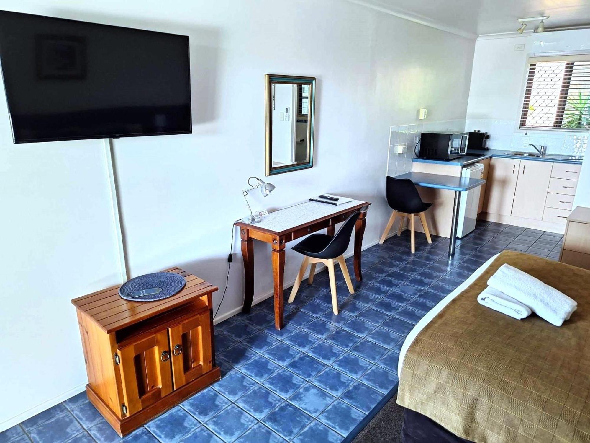 Central Studio Accommodation Gladstone Kültér fotó